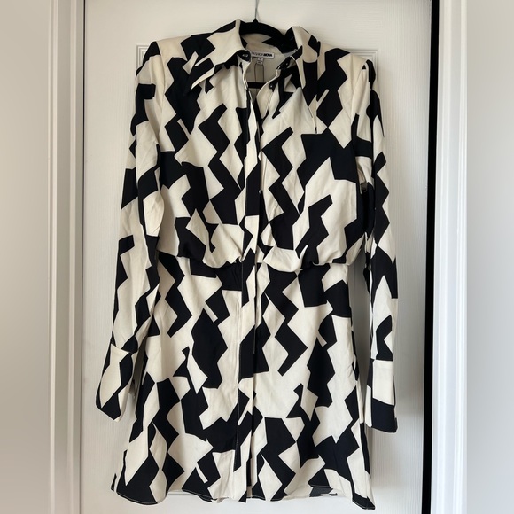 Fashion Nova All Fax No Printer Shirt Dress - Picture 3 of 8